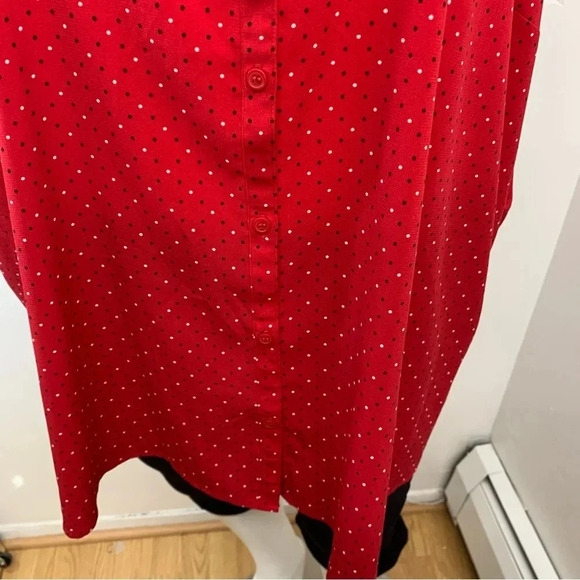 Catherines Blouse Woman 5XL Red Polka Dot Button Up  Roll Tab Work Travel Office - Picture 3 of 12
